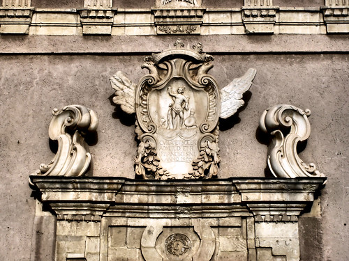 San Sebastiano, il portale